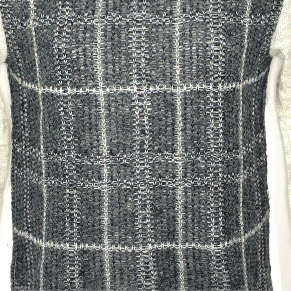 Ann Taylor LOFT Mohair Blend Crew Neck Grey Sweater Size Medium - Picture 9 of 16